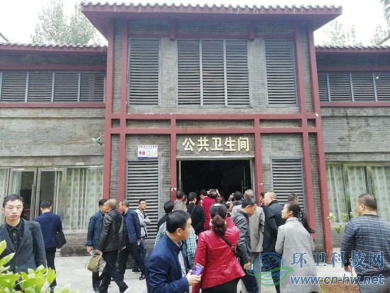 圖說：公共廁所外景。鐘欣攝