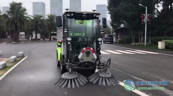 5G來了！中聯(lián)環(huán)境環(huán)衛(wèi)智慧機(jī)器人作業(yè)集群落地長沙